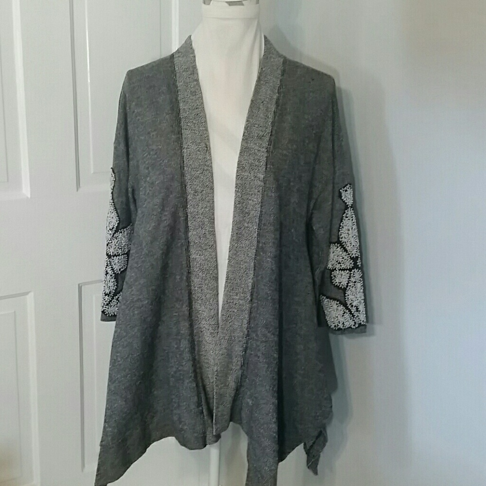 Urban Outfitters Ecote beaded jacket.   Sz S - Picture 2 of 6